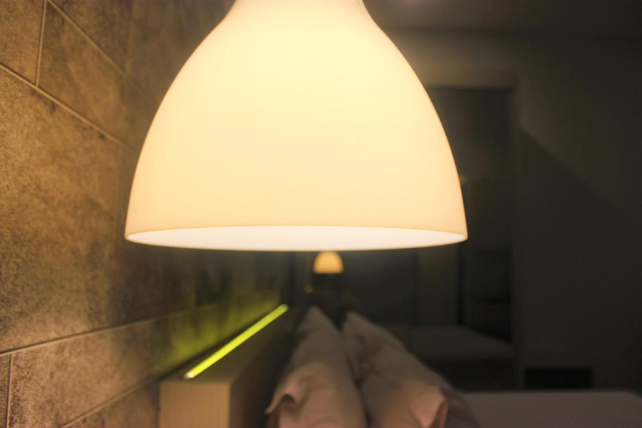 Treehouse Suites - Boutique Serviced Apartment Джакарта Экстерьер фото