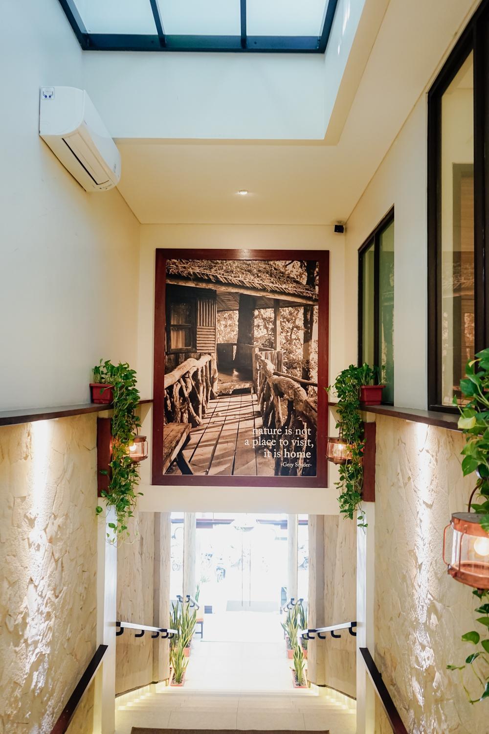 Treehouse Suites - Boutique Serviced Apartment Джакарта Экстерьер фото